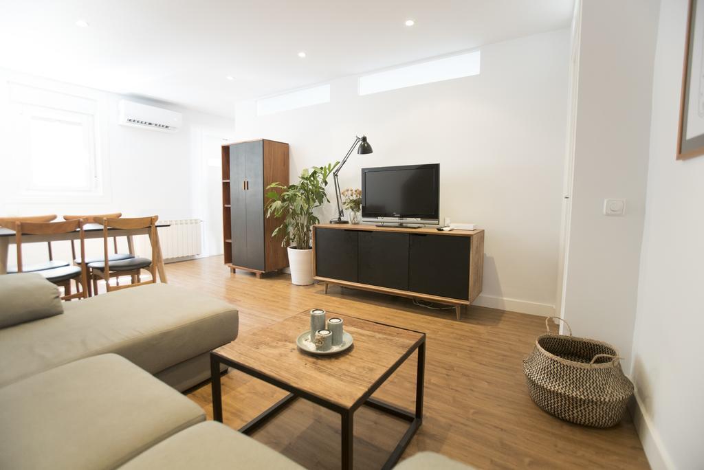 Alterhome Malasana II Madrid Exteriör bild