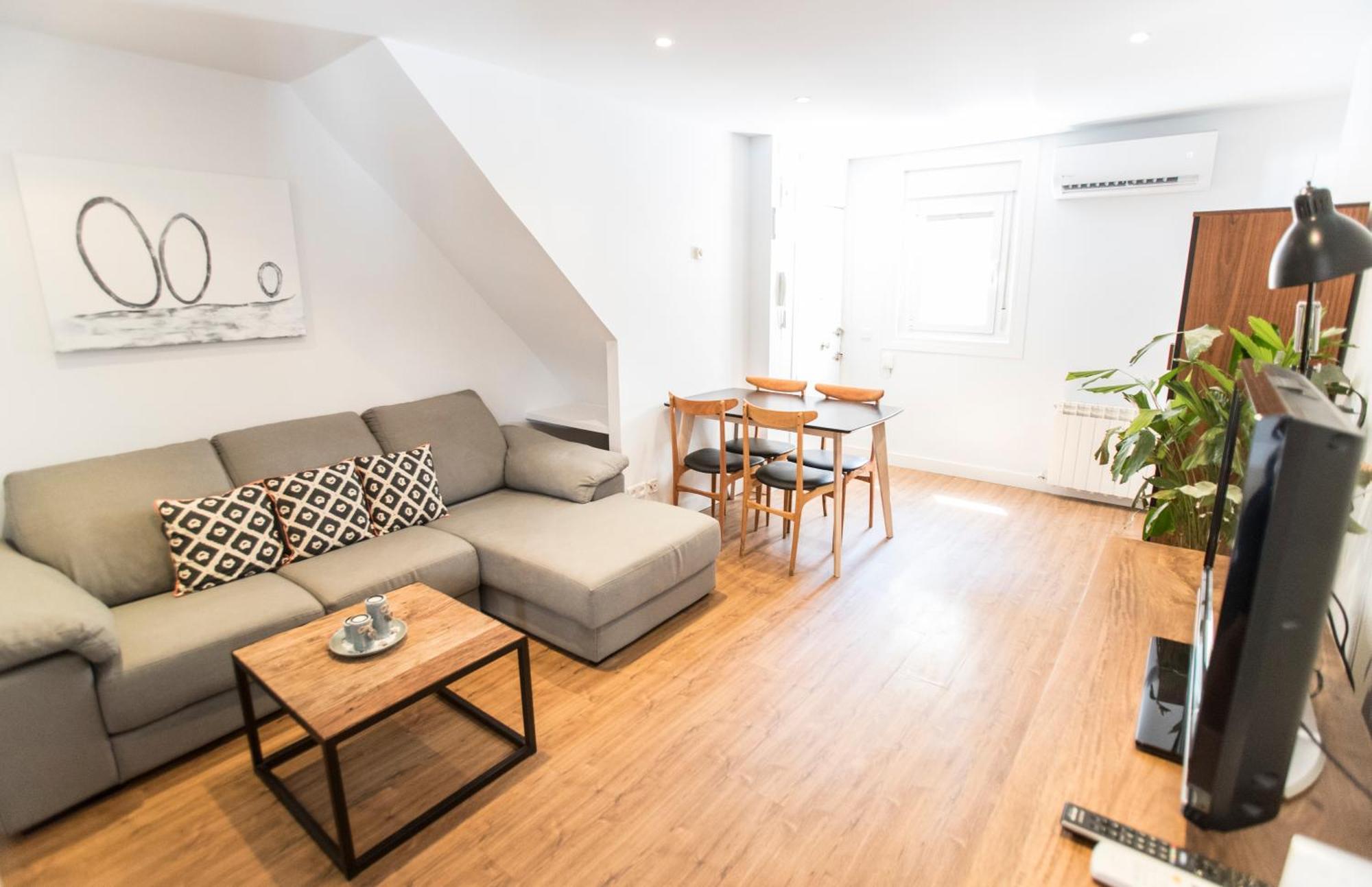 Alterhome Malasana II Madrid Exteriör bild