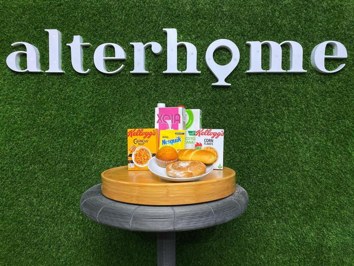 Alterhome Malasana II Madrid Exteriör bild
